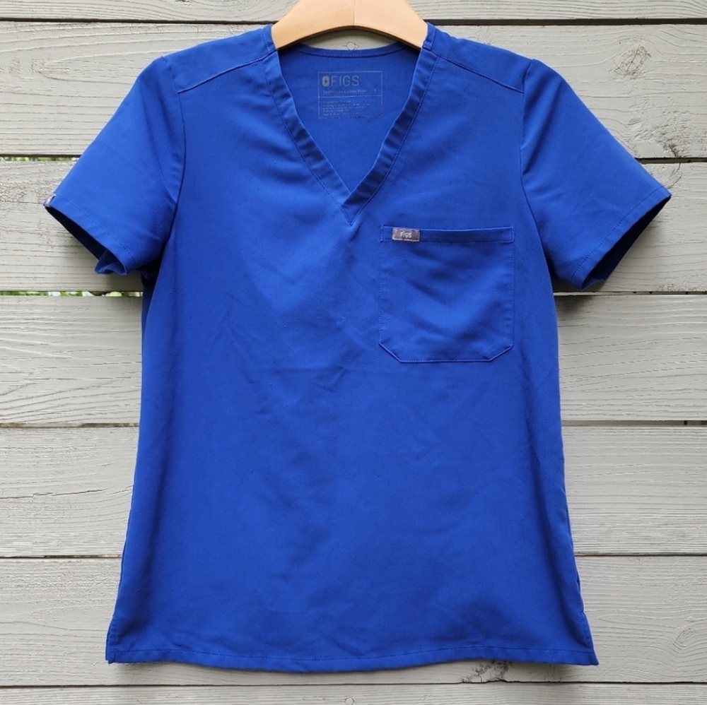 Figs Catarina Single Pocket Scrub Top Blue